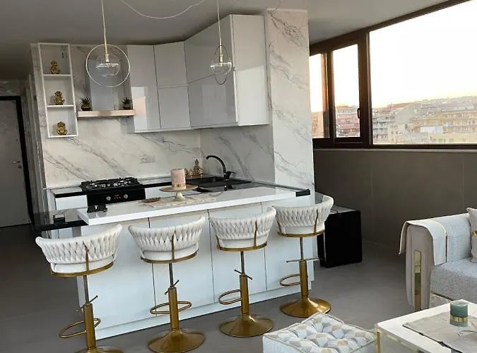 Mier Gold Luxury
